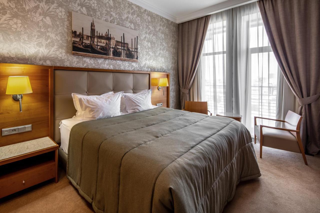 Cityhotel Kiev Bagian luar foto